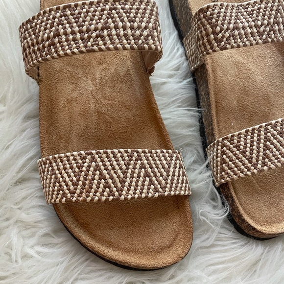 Beige Aztec Tribal Woven Banded Footbed Sandals - Picture 9 of 16